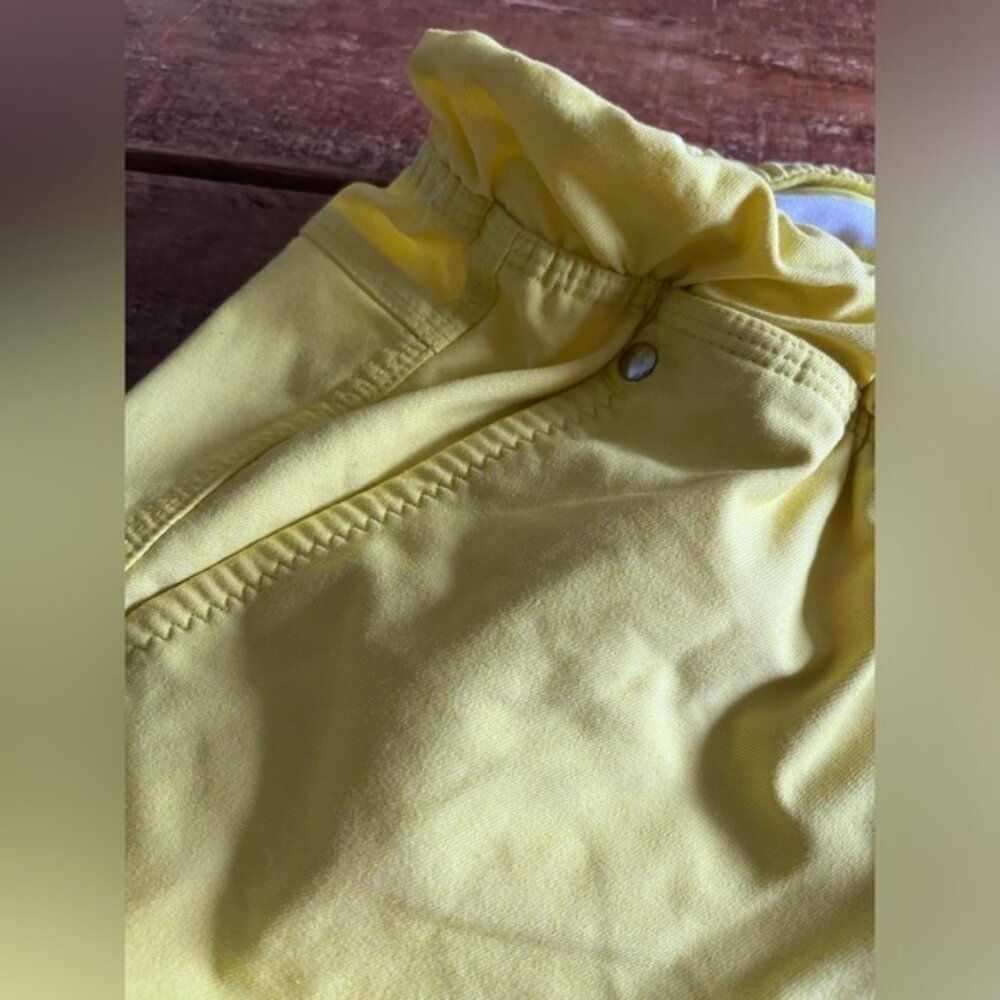 Lululemon yellow spring break size 4 - Picture 2 of 8